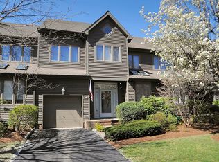14 Pamrapo Ct E #C14E, Glen Rock, NJ 07452