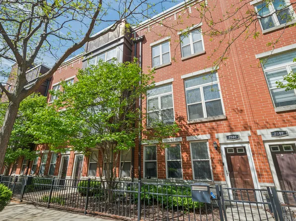 2504 S Calumet Ave, Chicago, IL 60616