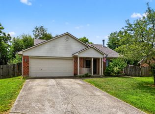 331 Chestnut Ln, Versailles, KY 40383