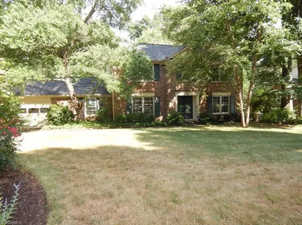2816 Asbury Ter, Greensboro, NC 27408