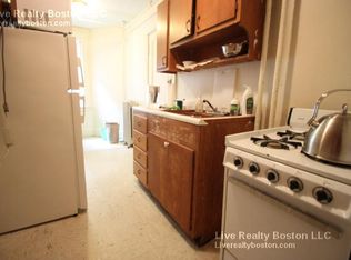 681 Washington St, Boston, MA 02111