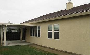 3rd image of 205 Ashwood Ct