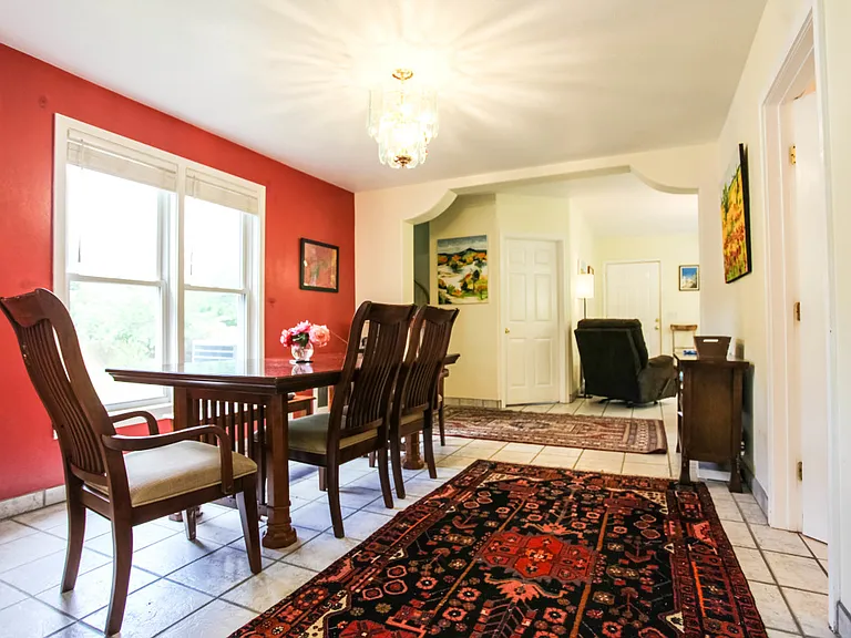 1215 Eugene St — Photo 1