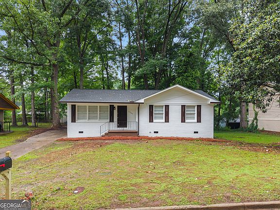 2nd image of 3567 Forrest Park Rd SE