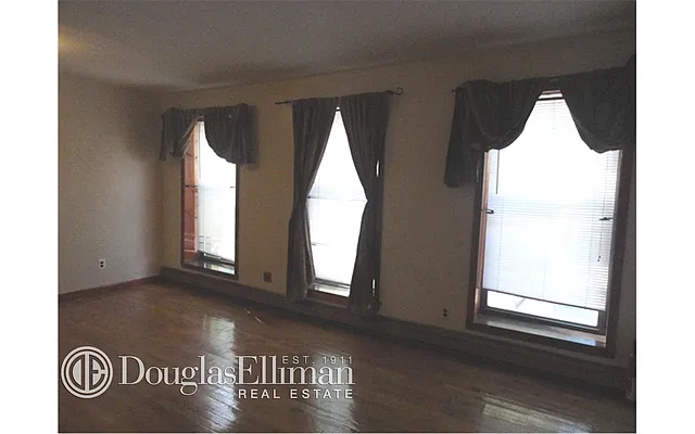 Sold by Douglas Elliman | media 17