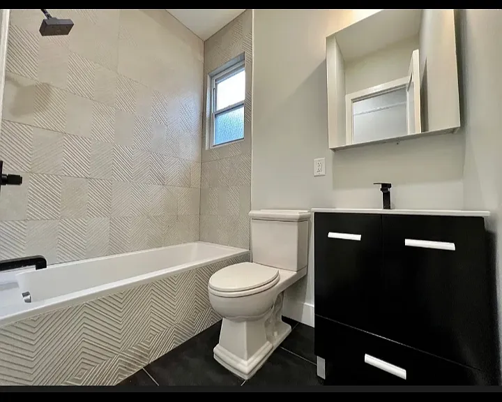 112 Duncan Ave #3LL — Photo 8