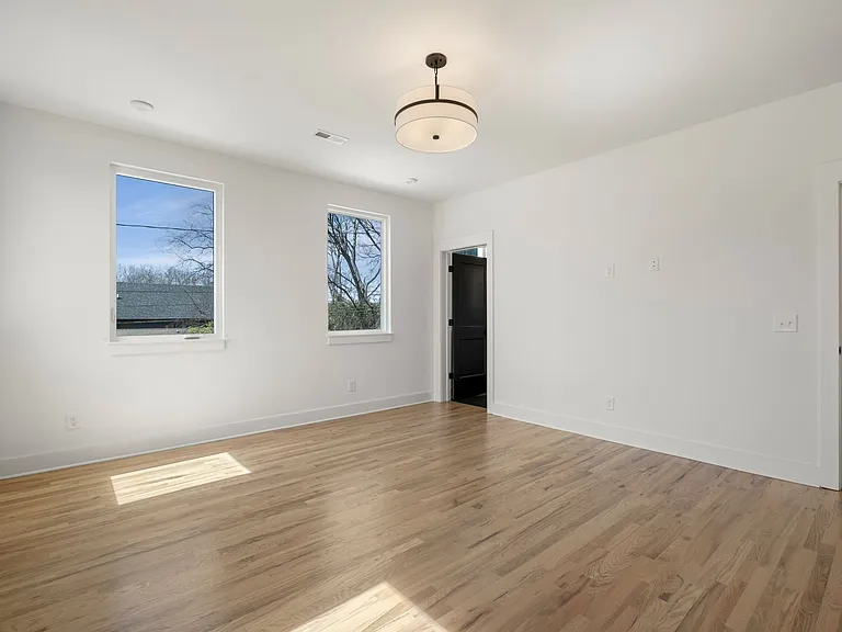 315A Edith Ave — Photo 14