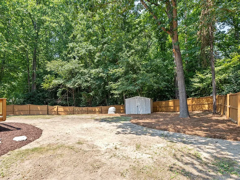 3425 Coach Lantern Ave — Photo 40