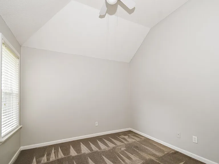 7274 Busher Dr — Photo 15