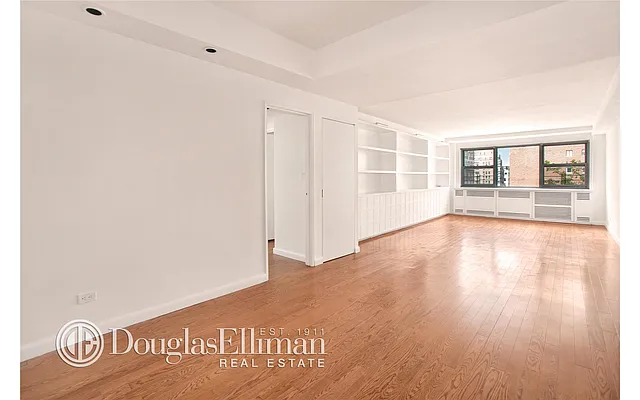 Rented by Douglas Elliman | media 14
