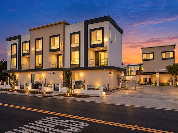 3rd image of 9613 Juniper Ave #2