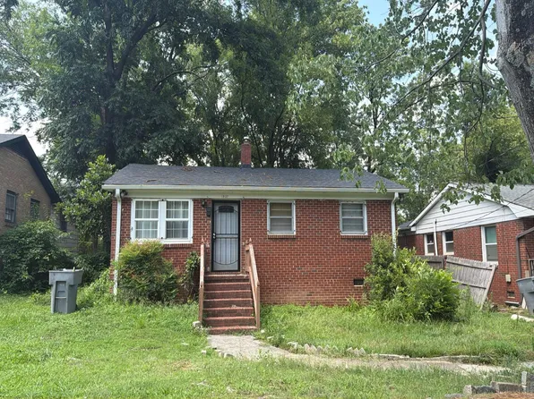 1937 Garnette Pl, Charlotte, NC 28216