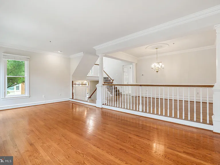 9700 Whitley Park Pl #Townhouse 19 — Photo 7