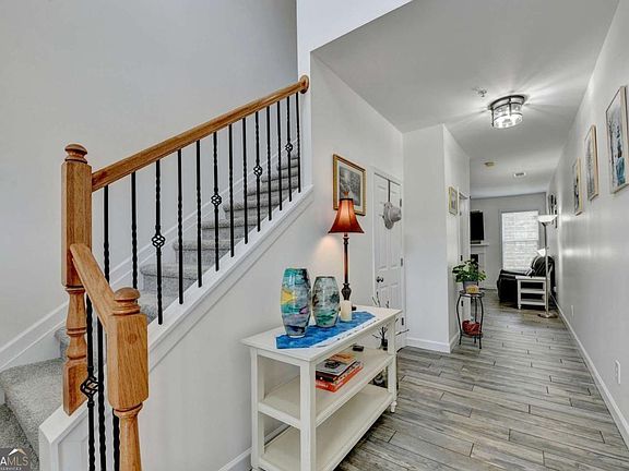 3rd image of 3329 Castleberry Village Cir