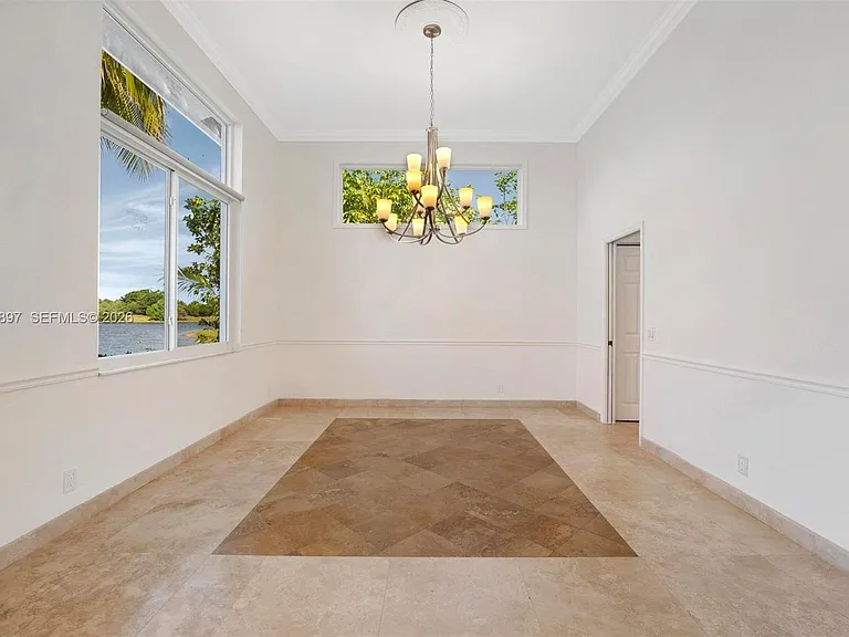 1666 Victoria Pointe Cir — Photo 15