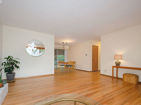 5th image of 9716 NW 28th Ave