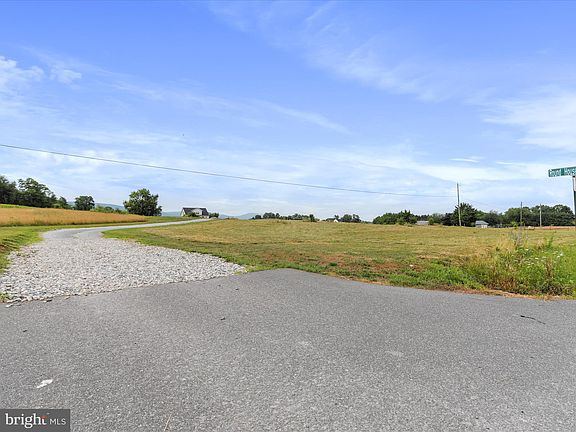 4th image of 14512 Round House Farm Ln