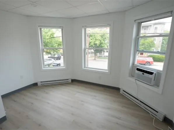 301 Boston Ave #A, Medford, MA 02155