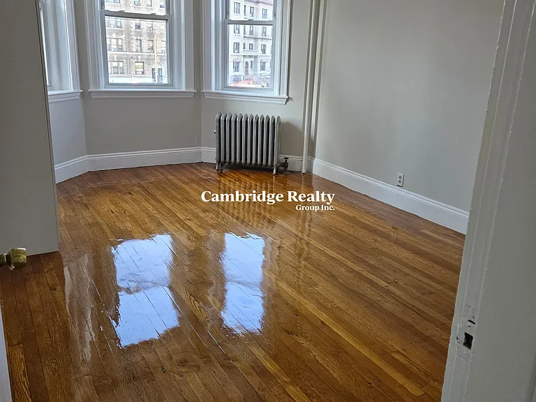 1197 Commonwealth Ave #11T — Photo 9