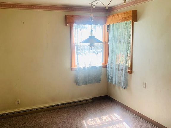 5th image of 501 Stambaugh Ave
