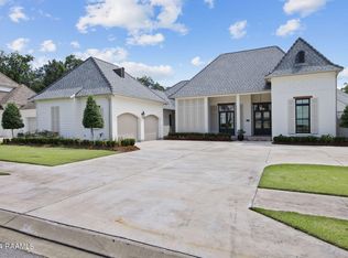 308 Vineyard Row, Lafayette, LA 70508