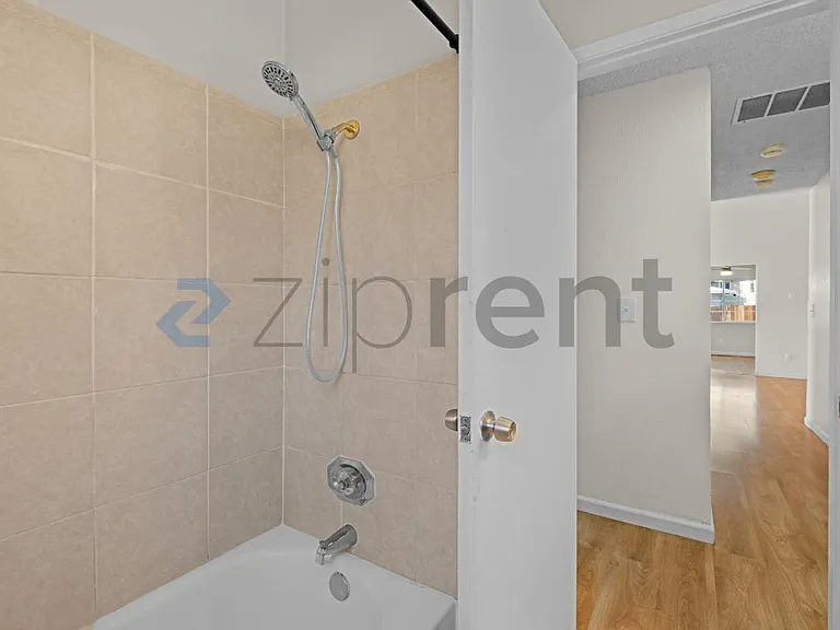 1471 Valenzuela Ct — Photo 32