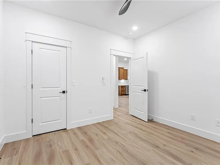 16 Celtic Dr — Photo 18