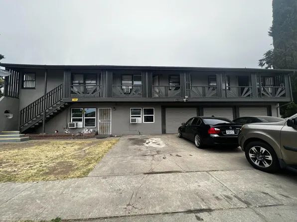 1939 E Simpson Ave, Fresno, CA 93703