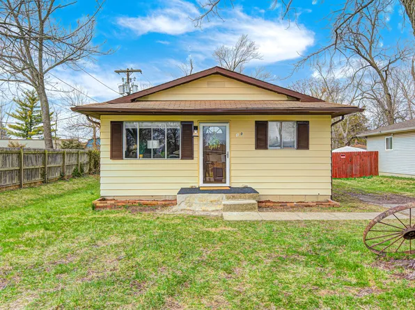 120 Hugo St, Indianapolis, IN 46229