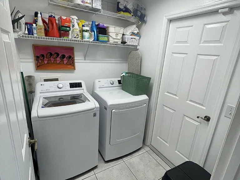 250 Saint Lucie Ln #14 — Photo 15