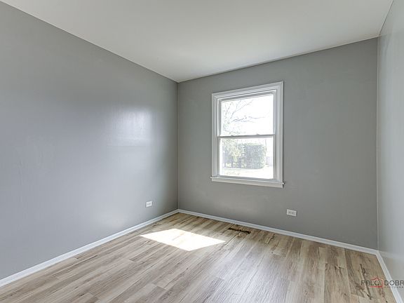 2nd image of 1812 Sycamore Ave