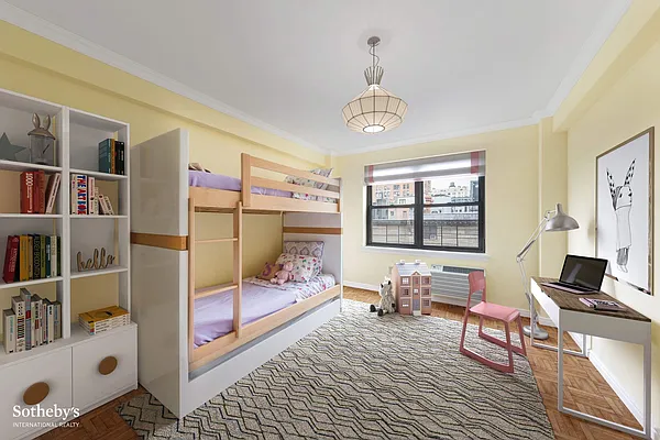 Sold by Sotheby's International Realty | media 19