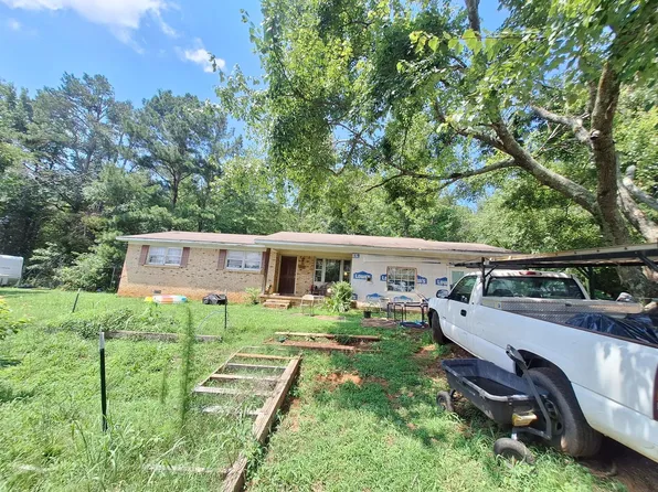 1575 Old Town Loop, Savannah, TN 38372