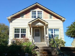 6911 34th Ave SW, Seattle, WA 98126