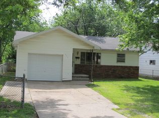 822 N Forest Ave, Springfield, MO 65802