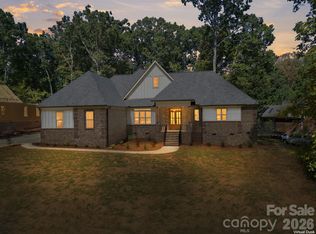 207 Kingsbridge Rd, Salisbury, NC 28144