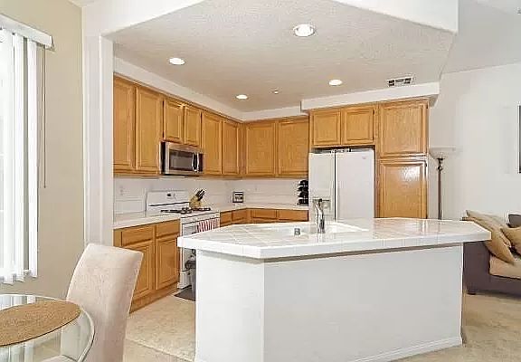 5th image of 2901 Escala Cir