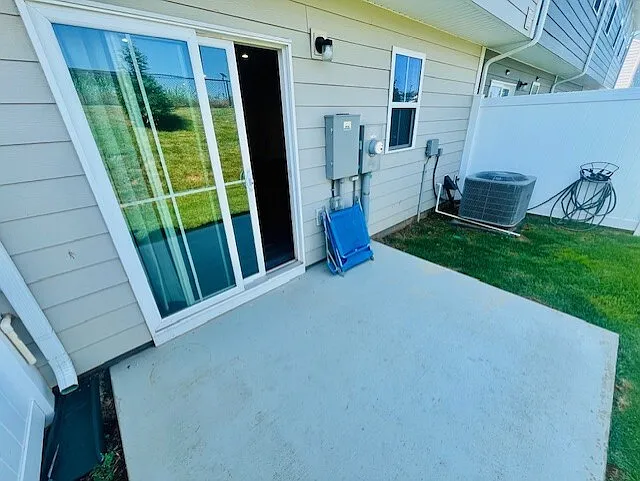 1120 Aubrey Meadows Place - 1 — Photo 3