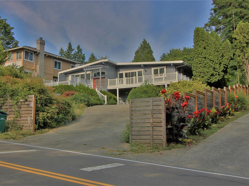 1st image of 11026 100th Ave NE