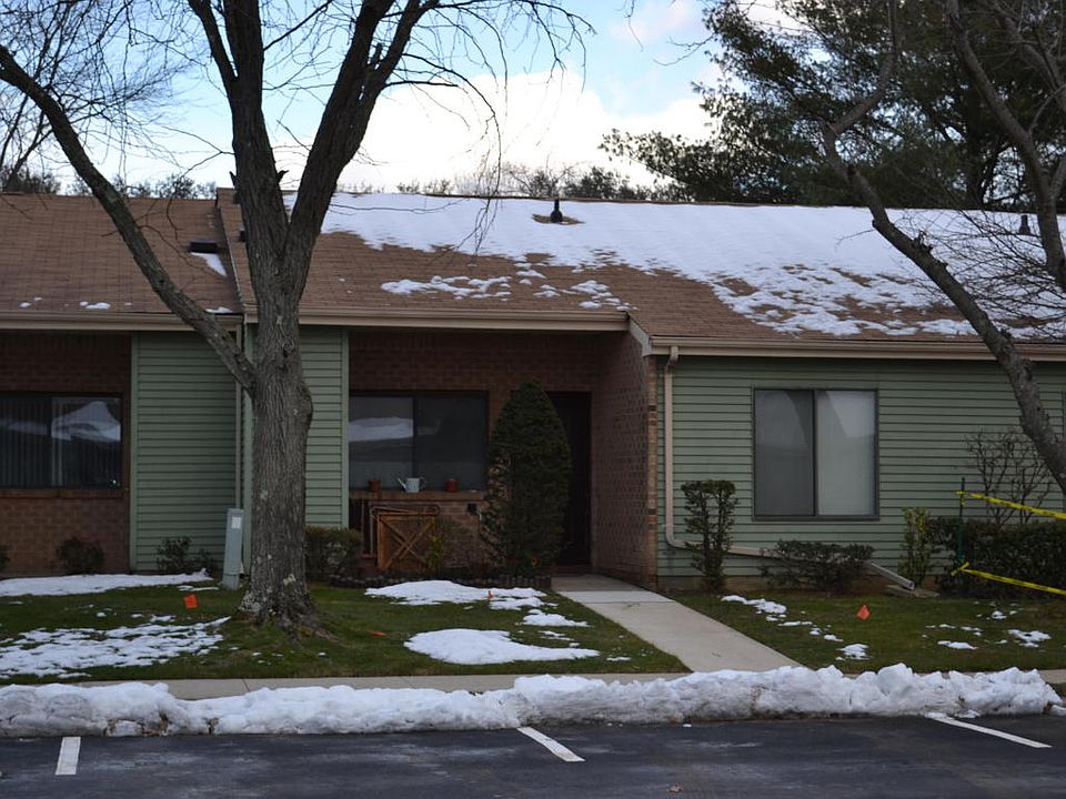 1st image of 216 Medford Ct Unit C
