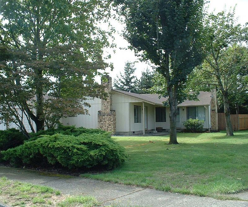 1st image of 14717 SE 16th Cir