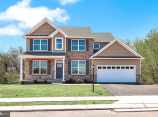 335 Andrew Dr, York, PA 17404