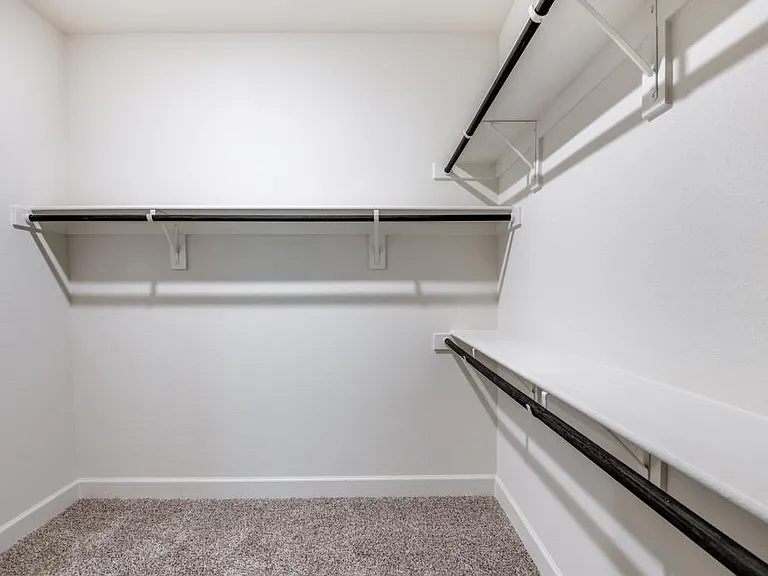 1009 Calhoun Dr — Photo 17