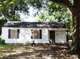 1639 Stribling St, Memphis, TN 38111