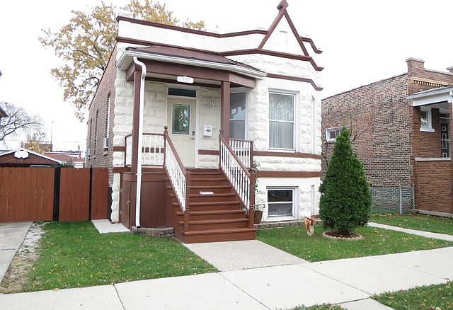 1st image of 1333 S 56th Ct