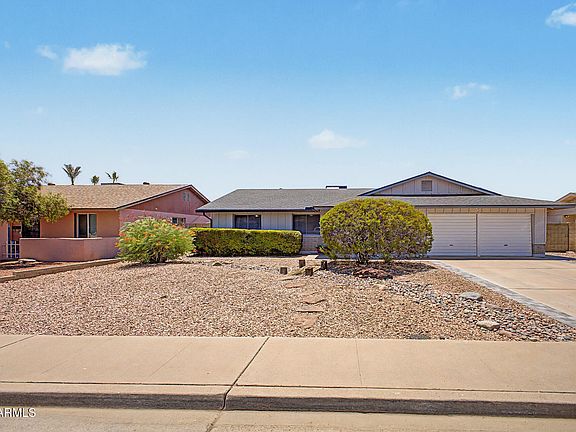 2nd image of 1937 E FREMONT Drive