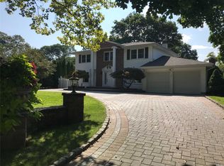 6 Winmere Pl, Dix Hills, NY 11746