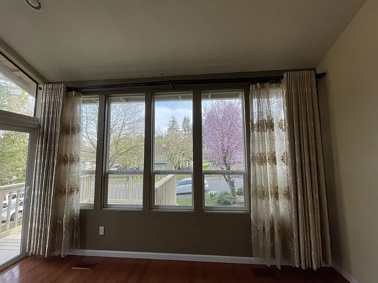 15810 NE 66th Pl — Photo 12
