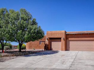 1518 Susan Cir, Gallup, NM 87301