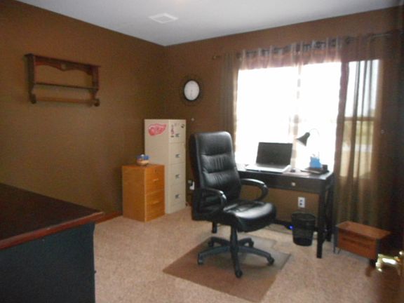 5th image of 2824 W Crossroads Dr